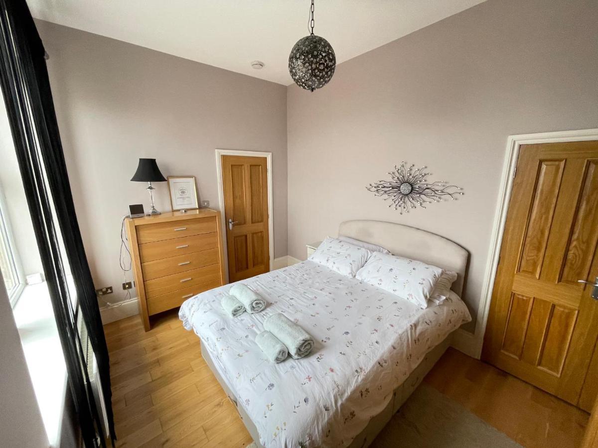 The Beach Front Apartment, Amazing Frontline Sea Views Tynemouth Bagian luar foto