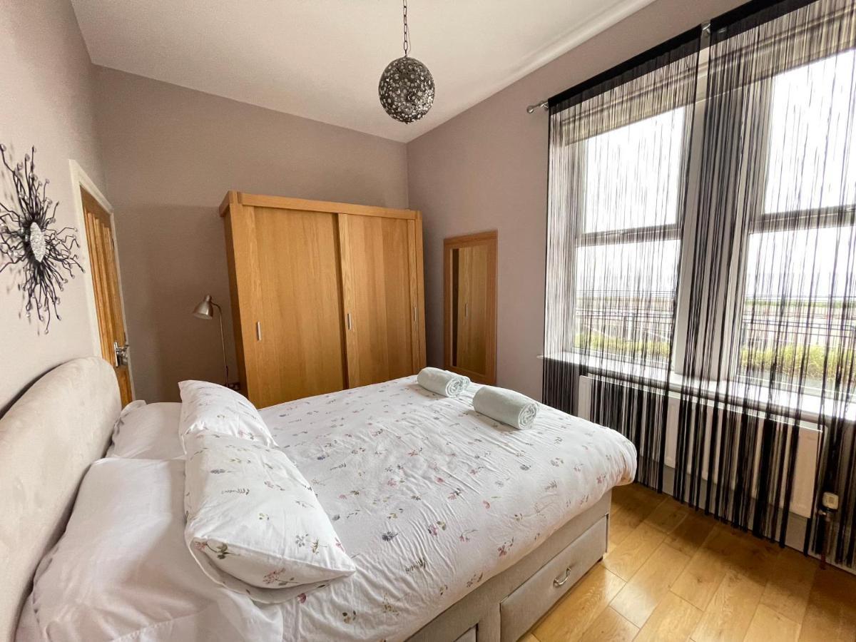 The Beach Front Apartment, Amazing Frontline Sea Views Tynemouth Bagian luar foto