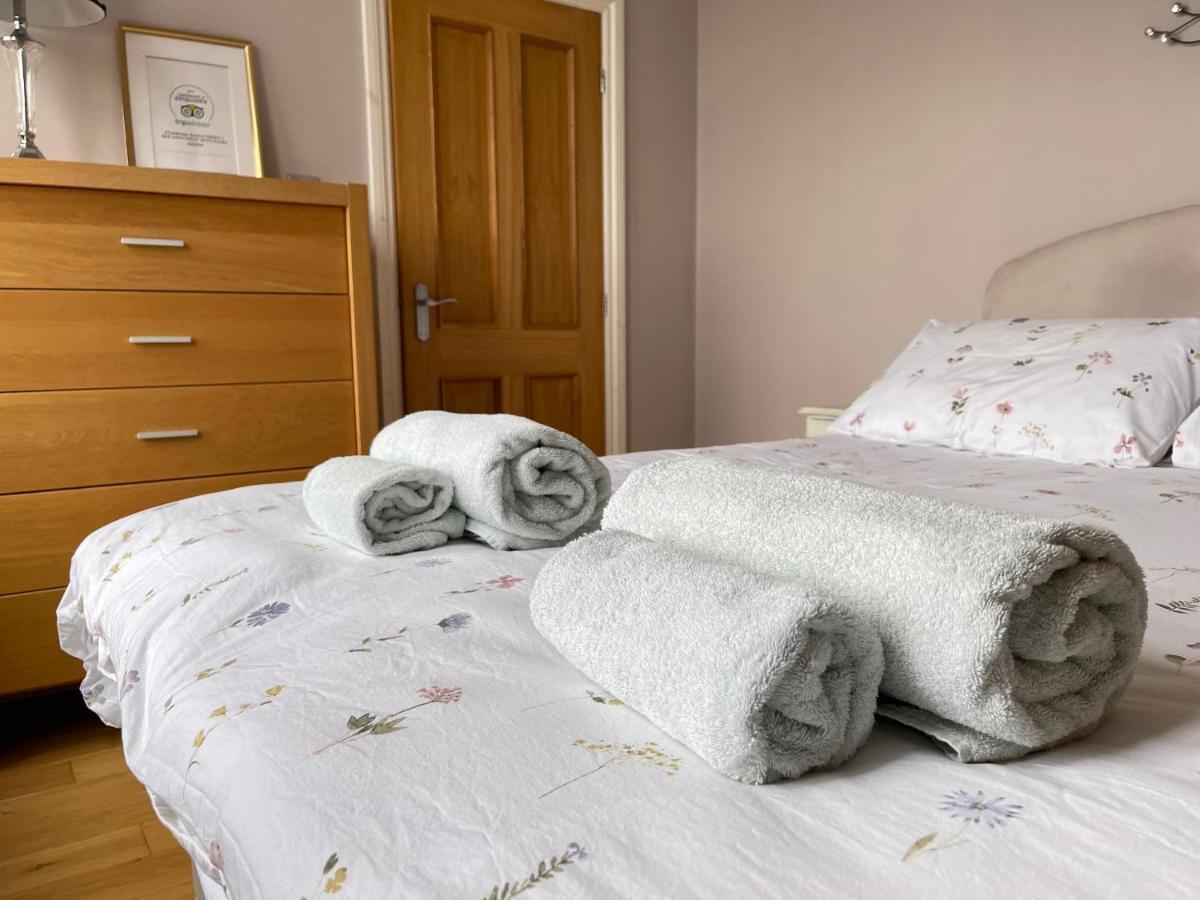 The Beach Front Apartment, Amazing Frontline Sea Views Tynemouth Bagian luar foto