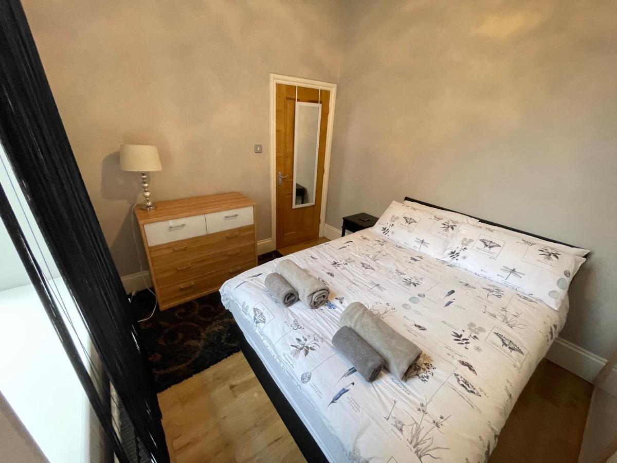The Beach Front Apartment, Amazing Frontline Sea Views Tynemouth Bagian luar foto