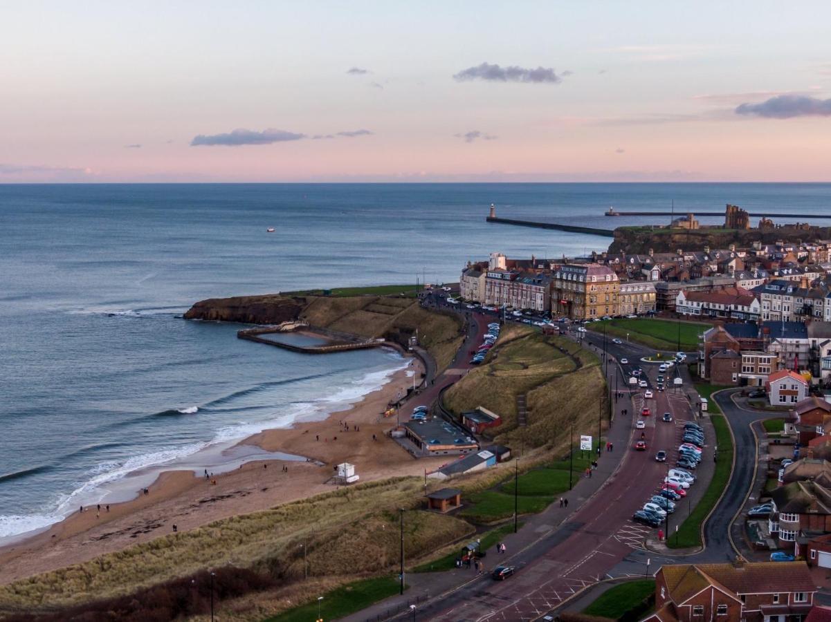 The Beach Front Apartment, Amazing Frontline Sea Views Tynemouth Bagian luar foto