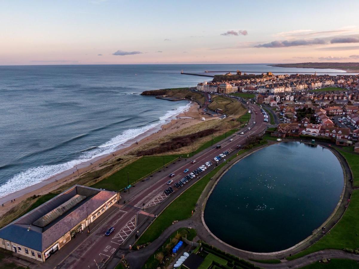 The Beach Front Apartment, Amazing Frontline Sea Views Tynemouth Bagian luar foto